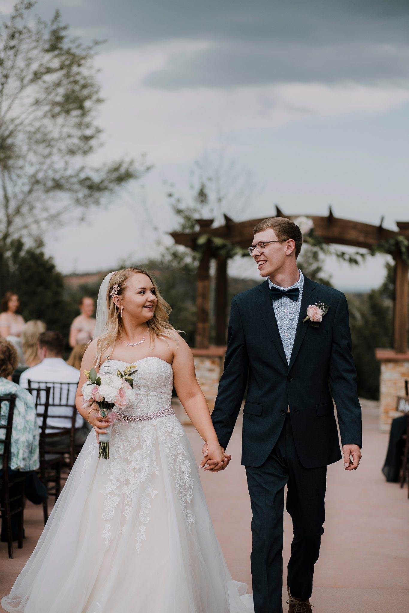 morrsion, colorado, wedding, photographer, photography, denver, willow ridge manor, blush, summer, fall, rocky mountains, first kiss, ceremony