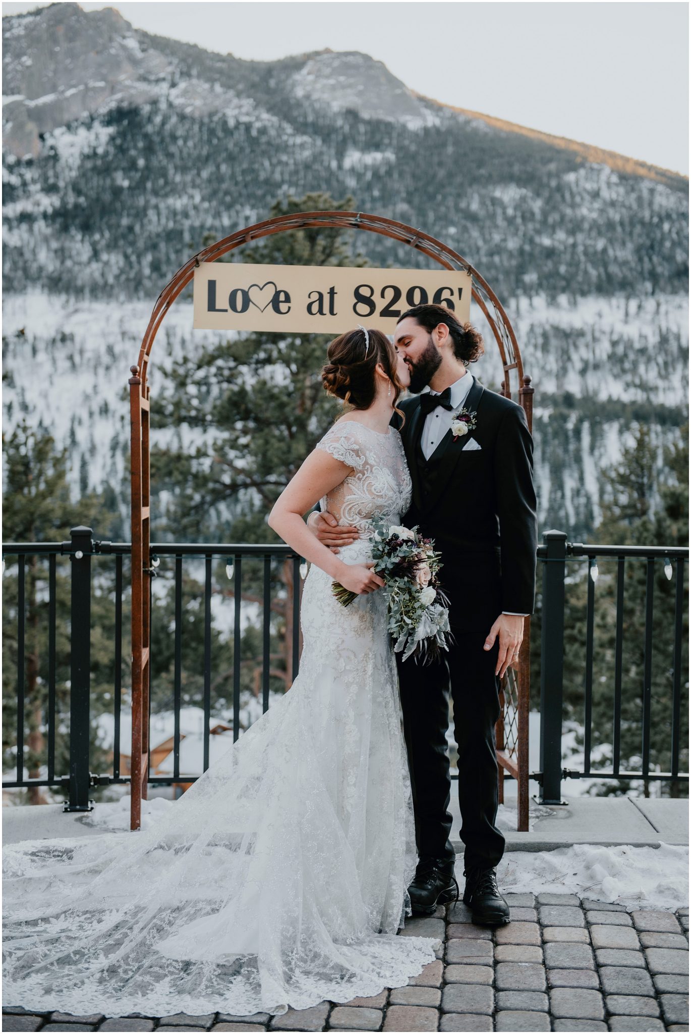 winter, wedding, photos, photography, Estes Park, colorado, destination, CO, photography, destination, snowy, bride, groom