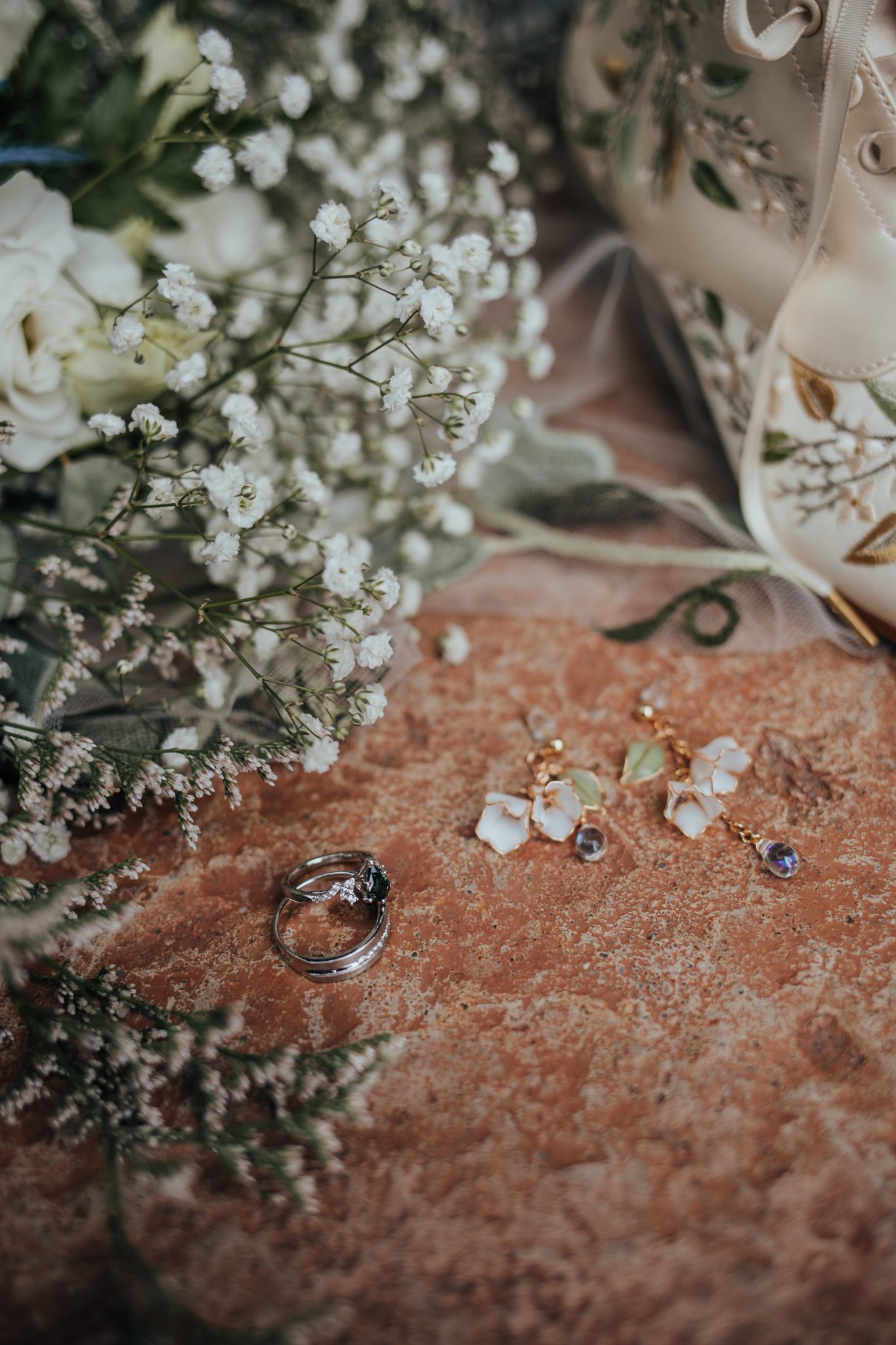 denver, colorado, wedding, photography, photos, villa parker, portraits, flowers, details, flatlay