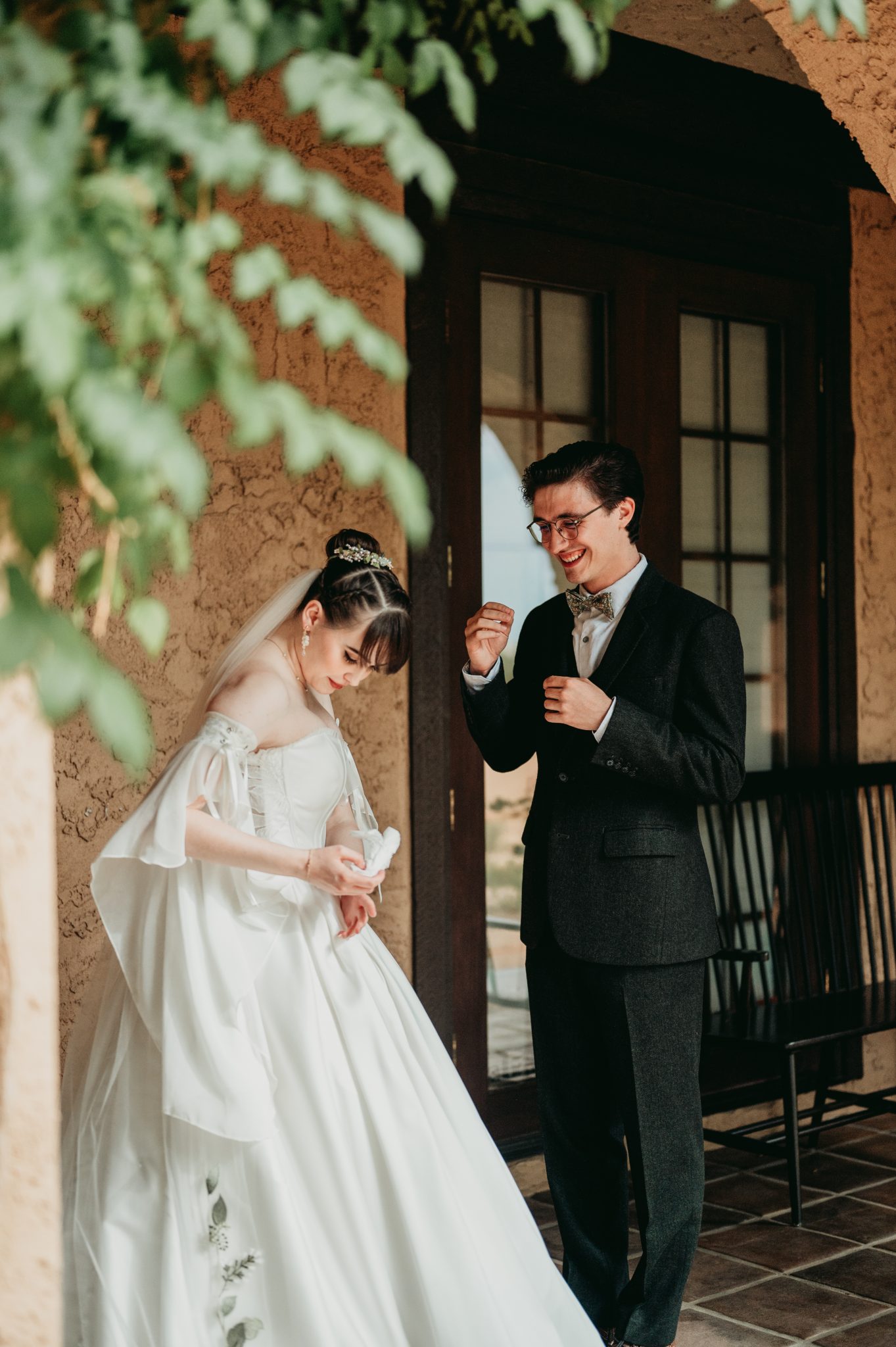 denver, colorado, wedding, photography, photos, villa parker, portraits, bride and groom, first look