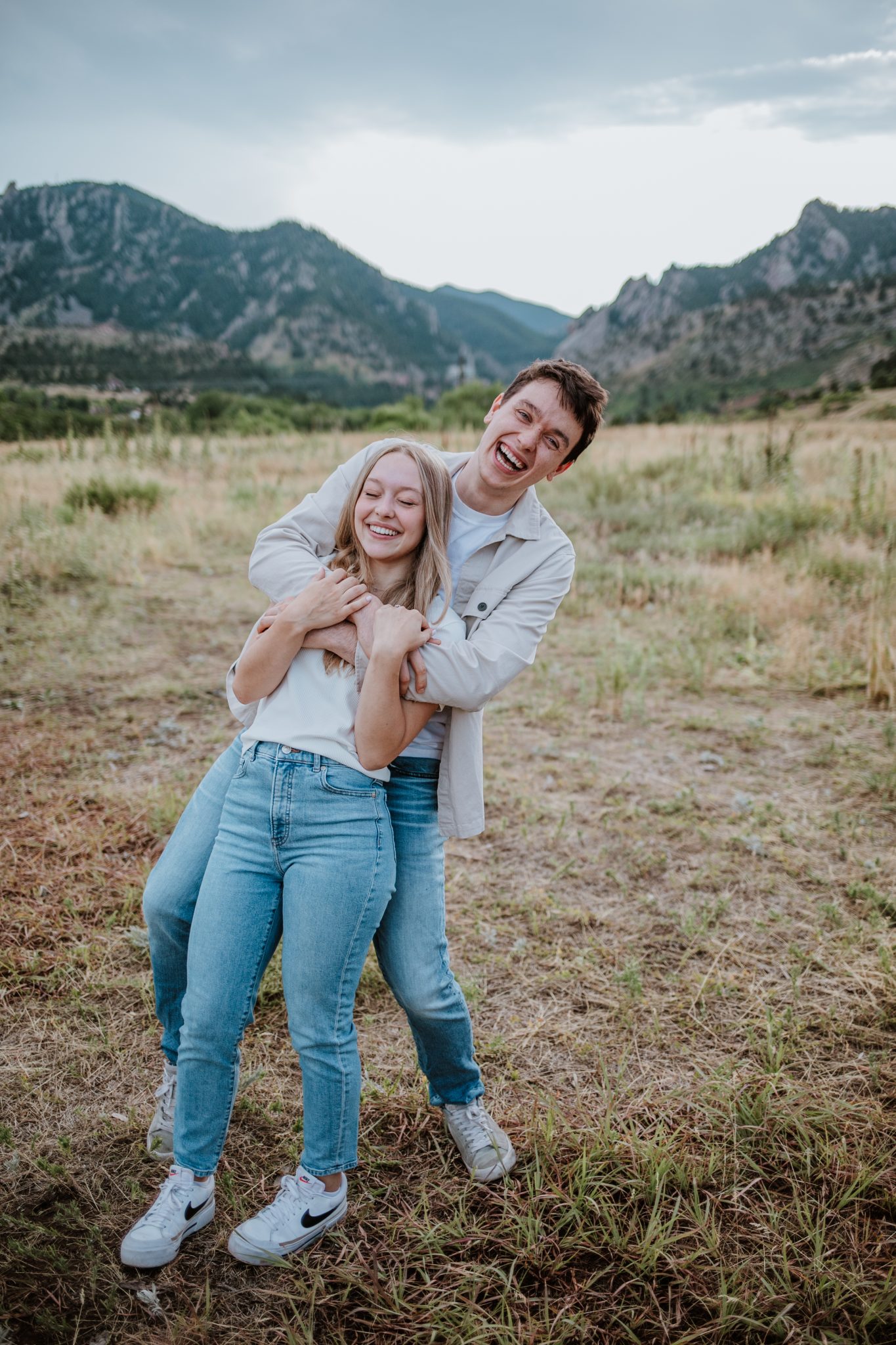 boulder, colorado, engagement, photos, photography, photographer, south mesa trail, Chautauqua, flatirons, denver, fall, summer, meadow, mountains