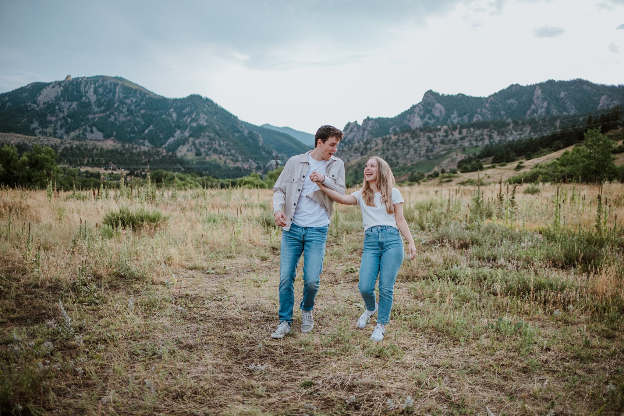 boulder, colorado, engagement, photos, photography, photographer, south mesa trail, Chautauqua, flatirons, denver, fall, summer, meadow, mountains