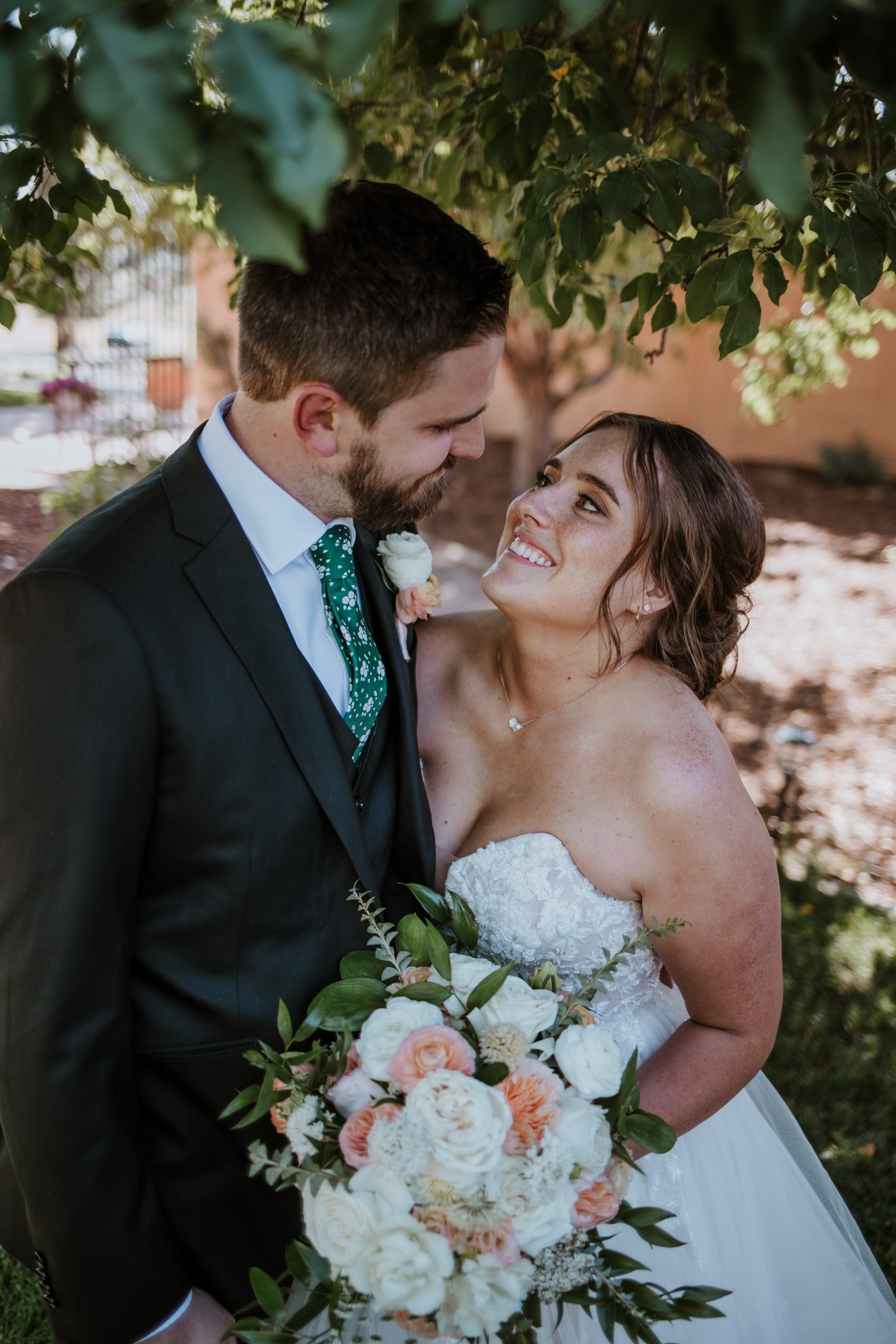 colorado, villa parker, wedding, photography, photos, bride, groom, late summer, photographer, denver, hockey