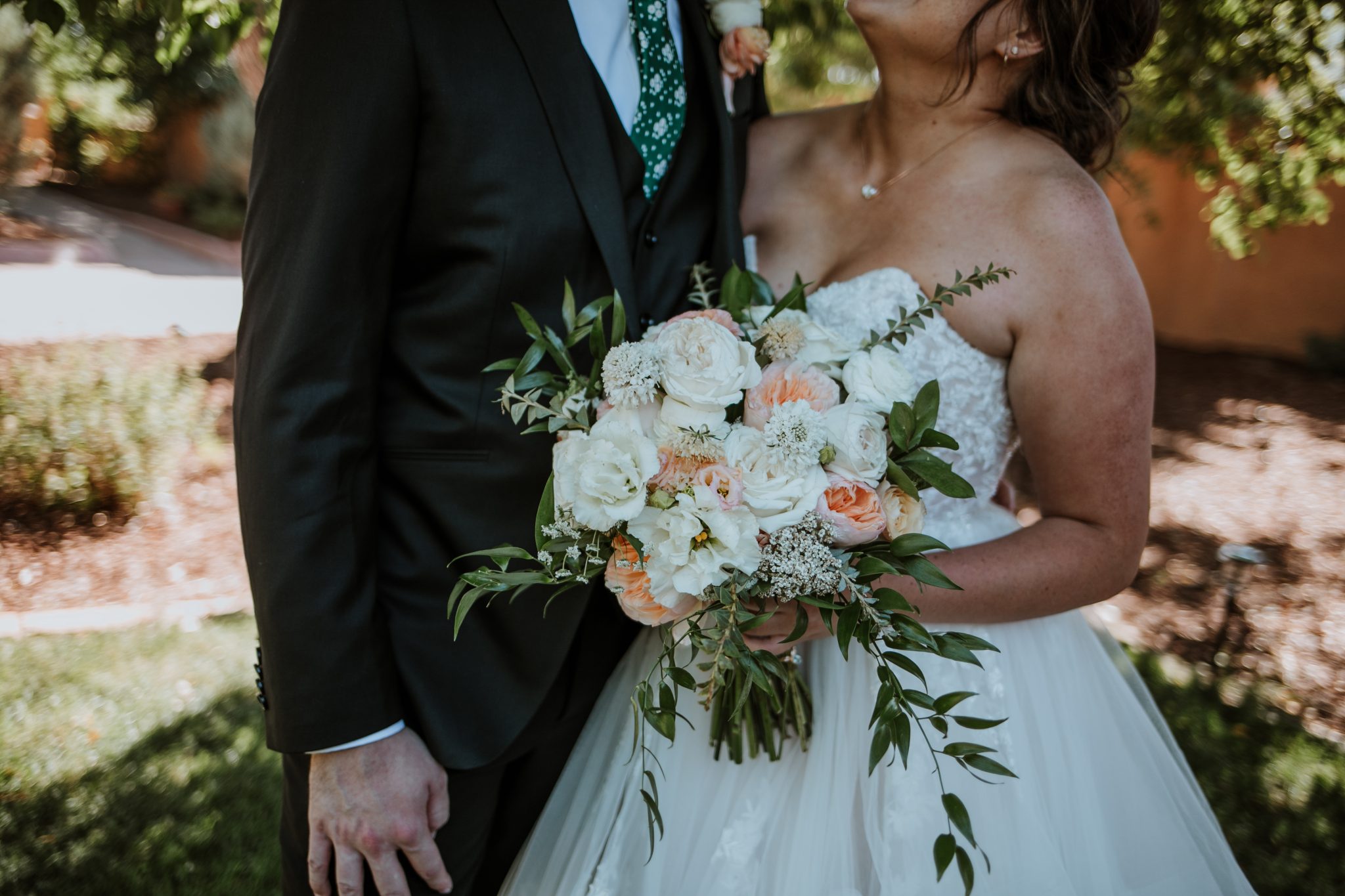 colorado, villa parker, wedding, photography, photos, bride, groom, late summer, photographer, denver, hockey